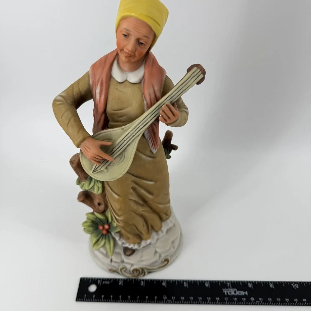 Vintage Old-World Woman Musician Playing the Mandolin‎ Porcelain Figurine 9 inch